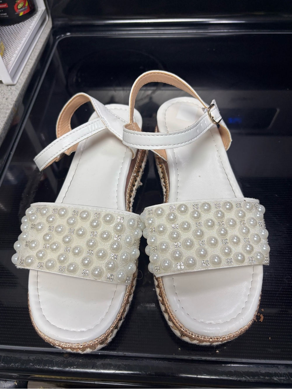 White Pearl Embellished Women's Sandals